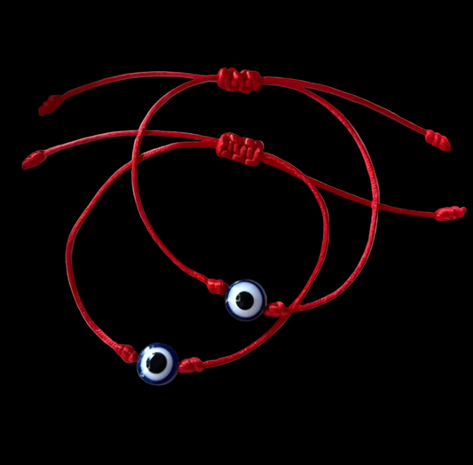 Гривна Червен Конец С Елемент Синьо Око 8